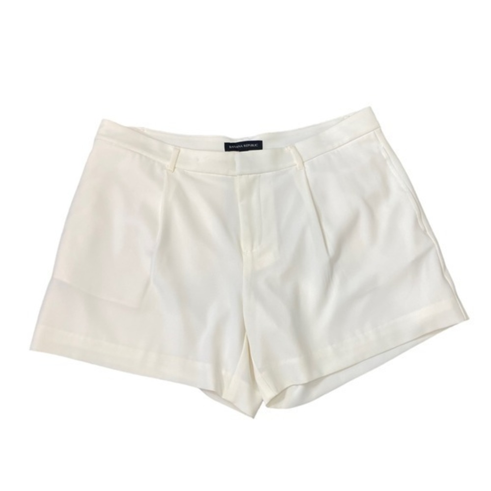 Banana republic Trouser Shorts 8 Womens White Dressy Pleated Drapey